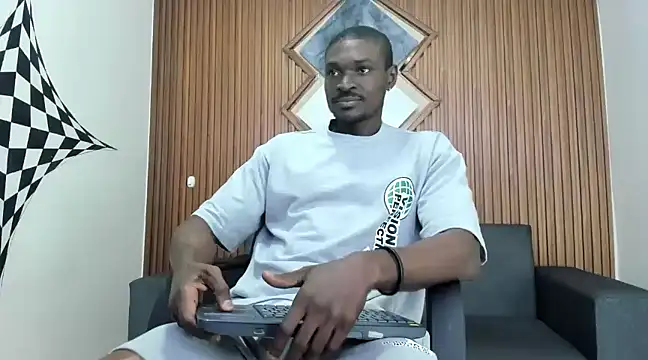 Snapshot of Terrance_z chatting on 03.02.25 Terrance z online show from 03.02.25