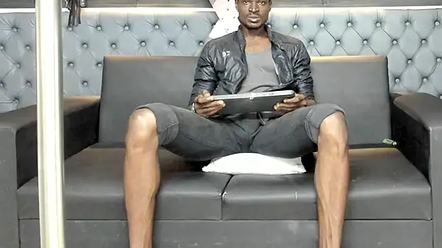 Snapshot of Terrance_z chatting on 09.14.25 Terrance z online show from 09.14.25