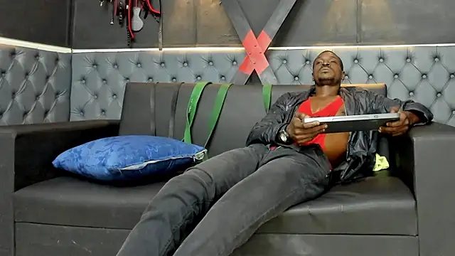 Terrance z online show from 10.18.25