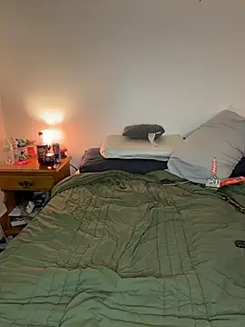 Snapshot of sexybee124 chatting on 04.01.26 sexybee124 online show from 04.01.26