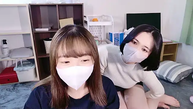 Snapshot of honopisu_jp chatting on 10.24.25 honopisu jp online show from 10.24.25