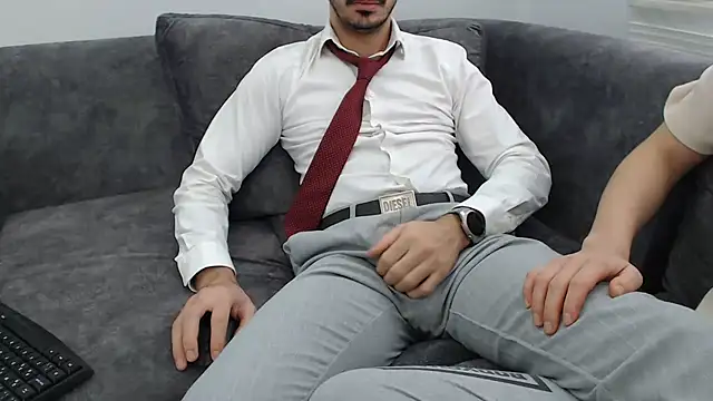 Naughtb0y online show from 12.14.25