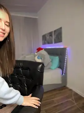 Milkissss online show from 01.03.25