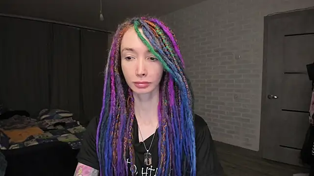 Snapshot of Roxy_Silver chatting on 01.07.25 Roxy Silver online show from 01.07.25