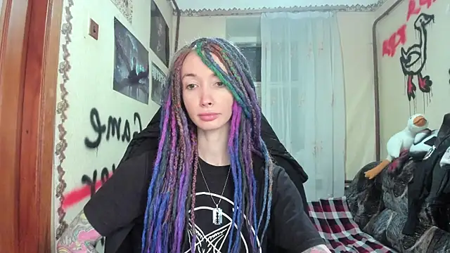 Snapshot of Roxy_Silver chatting on 01.24.25 Roxy Silver online show from 01.24.25
