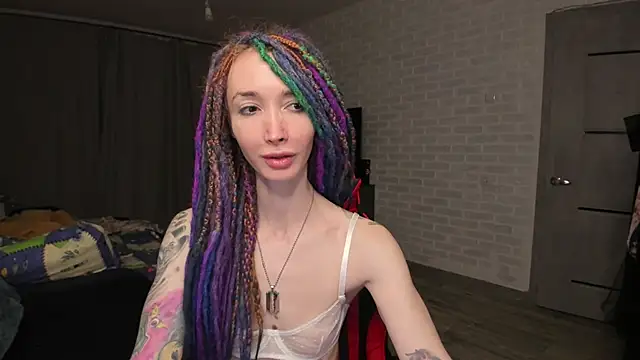 Snapshot of Roxy_Silver chatting on 01.27.25 Roxy Silver online show from 01.27.25