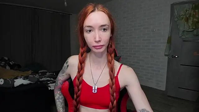 Roxy Silver online show from 10.07.25