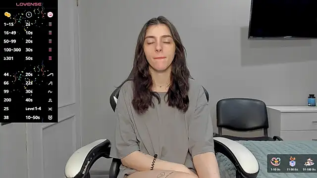 broosnica1 online show from 11.18.25