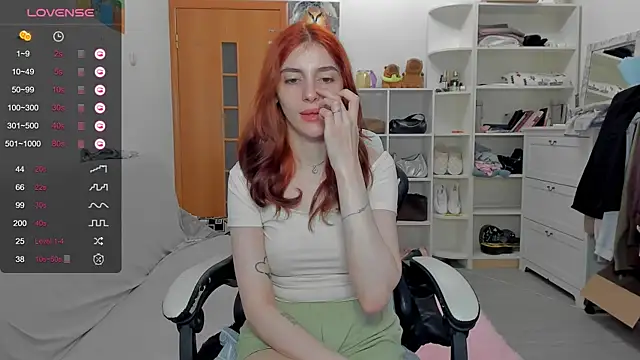 Snapshot of broosnica1 chatting on 06.08.26 broosnica1 online show from 06.08.26