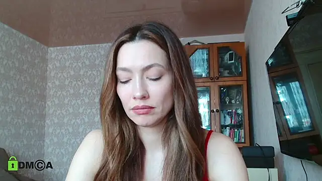 Snapshot of alicia_spicy chatting on 02.05.25 alicia spicy online show from 02.05.25