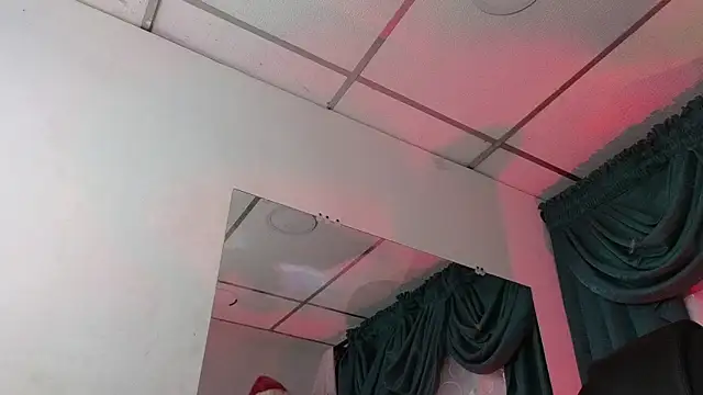 Stuart Boy  online show from 12.24.24