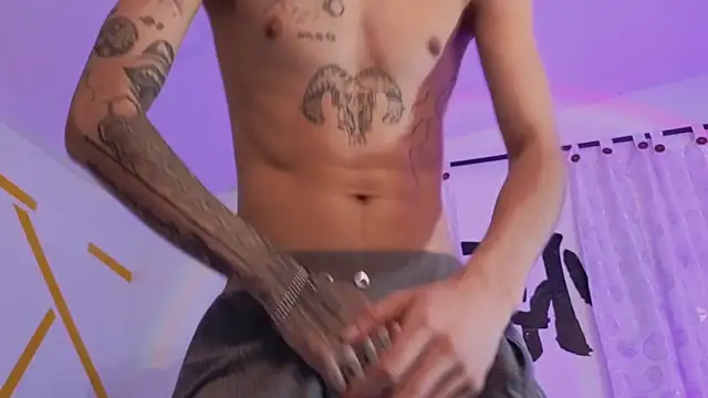 Stuart Boy  online show from 03.07.25