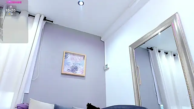  AlejaCruz  online show from 01.21.25