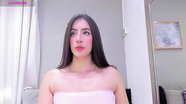  AlejaCruz  online show from 10.04.25