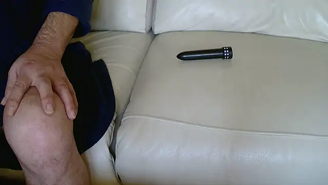 claudemichel online show from 10.14.25