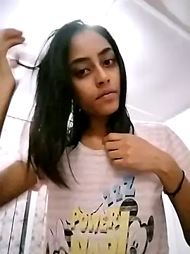 Snapshot of cleopatra-phaedra chatting on 12.01.24 cleopatra-phaedra online show from 12.01.24