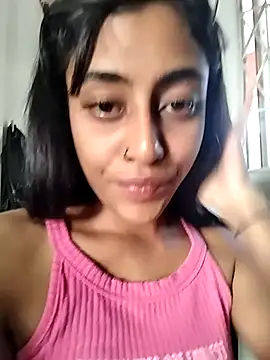 Snapshot of cleopatra-phaedra chatting on 01.09.25 cleopatra-phaedra online show from 01.09.25