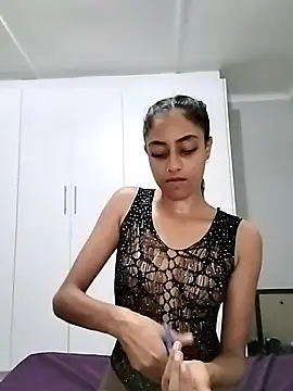 Snapshot of cleopatra-phaedra chatting on 03.04.25 cleopatra-phaedra online show from 03.04.25