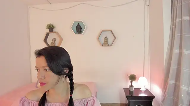 Snapshot of Paloma_victory chatting on 03.09.25 Paloma victory online show from 03.09.25