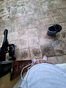 Snapshot of robertilevis chatting on 02.11.26 robertilevis online show from 02.11.26