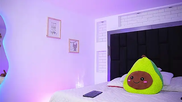 Snapshot of Marianamonroe_ chatting on 09.16.25 Marianamonroe online show from 09.16.25