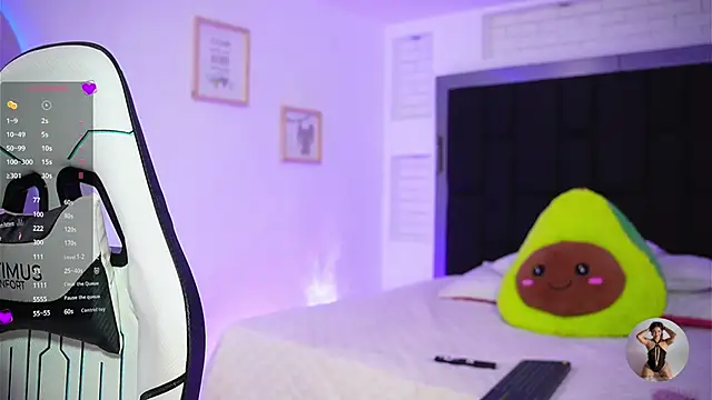 Snapshot of Marianamonroe_ chatting on 09.26.25 Marianamonroe online show from 09.26.25