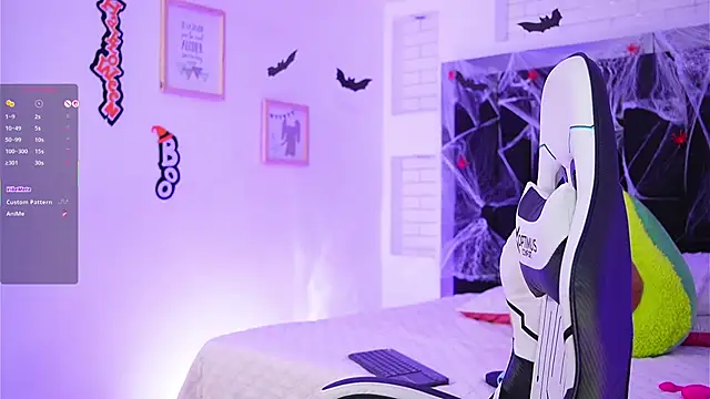 Snapshot of Marianamonroe_ chatting on 10.26.25 Marianamonroe online show from 10.26.25