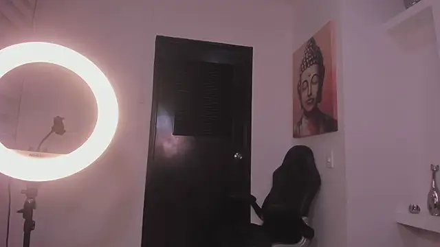 jenaa  online show from 12.18.25