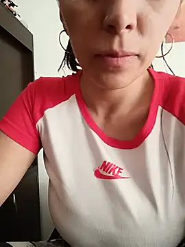 tiffani  love online show from 07.10.26
