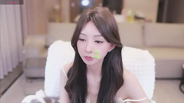 Snapshot of JayPope chatting on 10.10.25 JayPope online show from 10.10.25