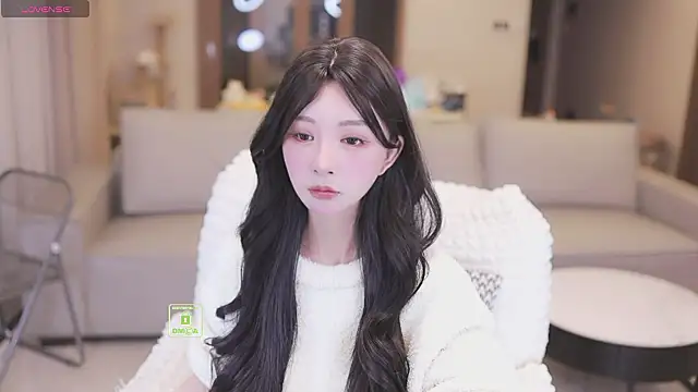 Snapshot of JayPope chatting on 11.06.25 JayPope online show from 11.06.25