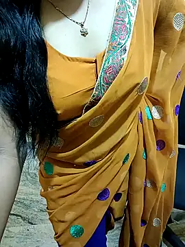 Snapshot of Nithya_05 chatting on 09.11.25 Nithya 05 online show from 09.11.25