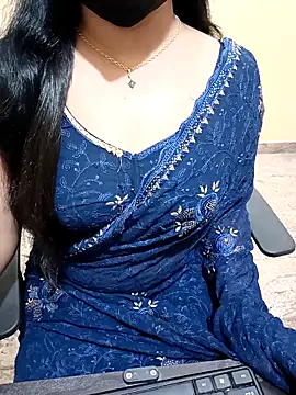 Snapshot of Nithya_05 chatting on 09.20.25 Nithya 05 online show from 09.20.25