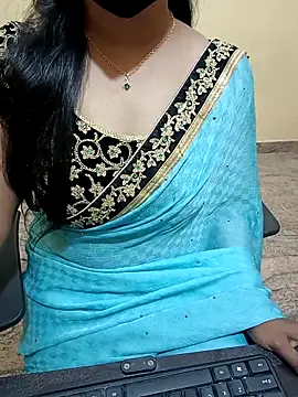 Snapshot of Nithya_05 chatting on 09.24.25 Nithya 05 online show from 09.24.25