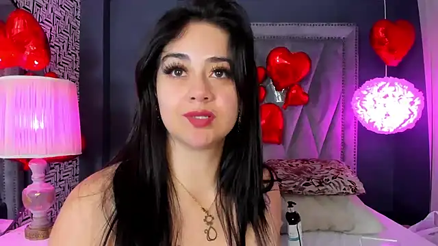 nahomi sweett online show from 02.10.25