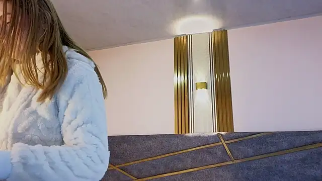 Emmaa Blonde online show from 01.19.25