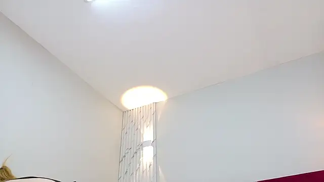 Emmaa Blonde online show from 10.10.25