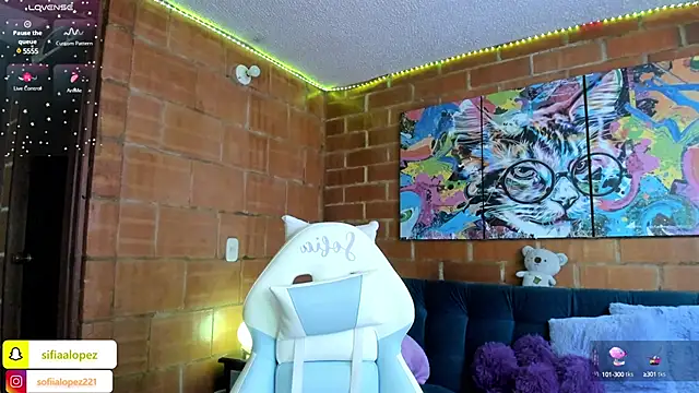 Snapshot of sofiaalopez2 chatting on 02.04.25 sofiaalopez2 online show from 02.04.25