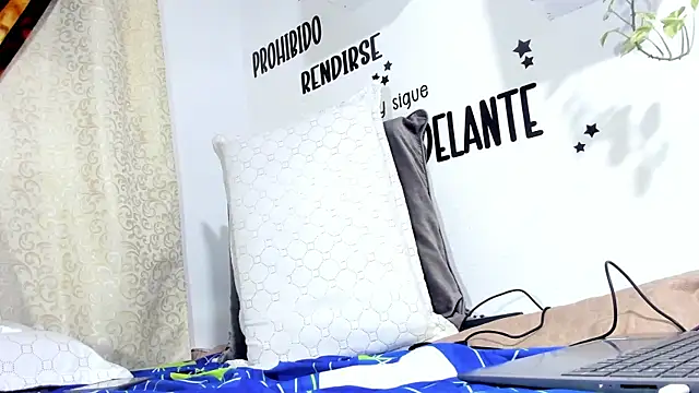 Snapshot of Aronxxs chatting on 10.01.25 Aronxxs online show from 10.01.25