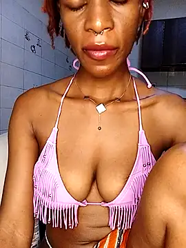 Ayrella02 online show from 12.03.25