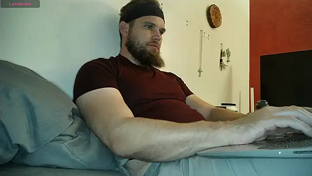 dikdowndaddy online show from 12.16.25