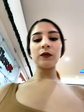 Mon Cherry online show from 10.07.25