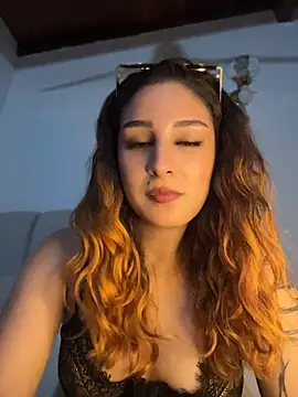 Mon Cherry online show from 04.15.26