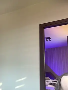 LunaWills  online show from 02.20.25