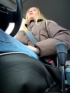 LavenderHot online show from 04.17.26