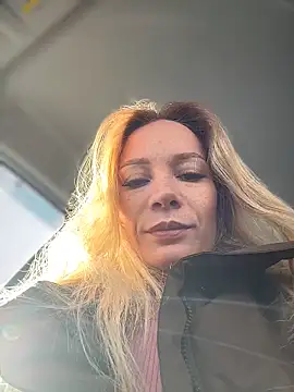 LavenderHot online show from 04.18.26