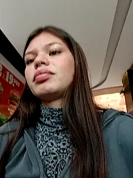 Violeta 12- online show from 02.21.25