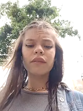 Violeta 12- online show from 12.20.25