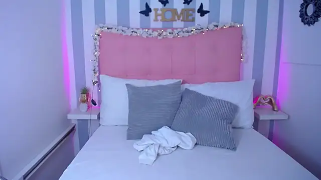 Hanna alcazar online show from 02.12.25