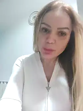 eva ragazzadolce online show from 12.04.24